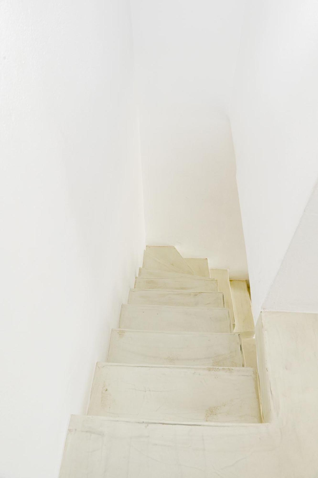 White Curves Santorini Bed & Breakfast Akrotírion Екстериор снимка