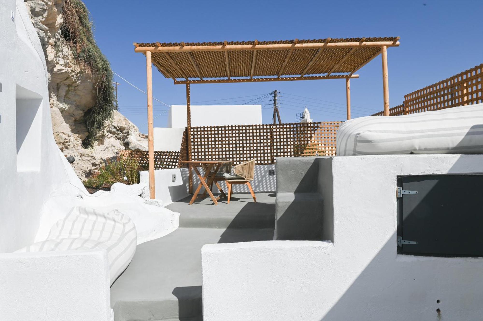 White Curves Santorini Bed & Breakfast Akrotírion Екстериор снимка
